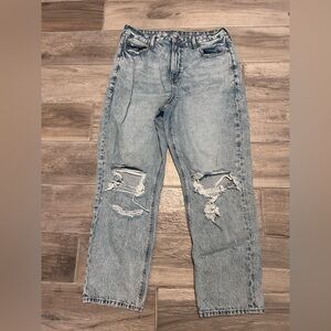 American Eagle Outfitters Light Blue Distressed mom straight Jeans